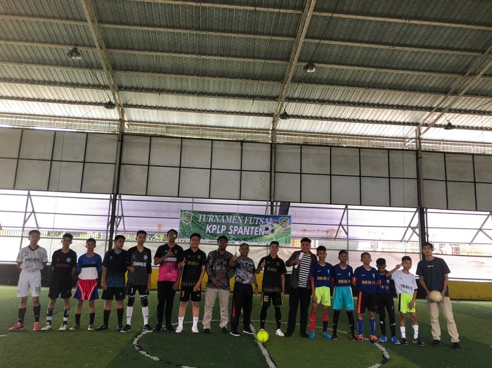 Turnamen Sepak Bola